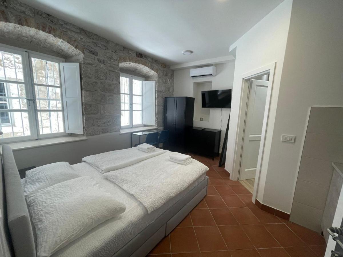 Dominium Premium Location Suites Dubrovnik Bagian luar foto