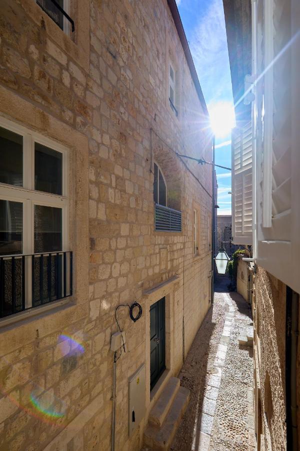 Dominium Premium Location Suites Dubrovnik Bagian luar foto